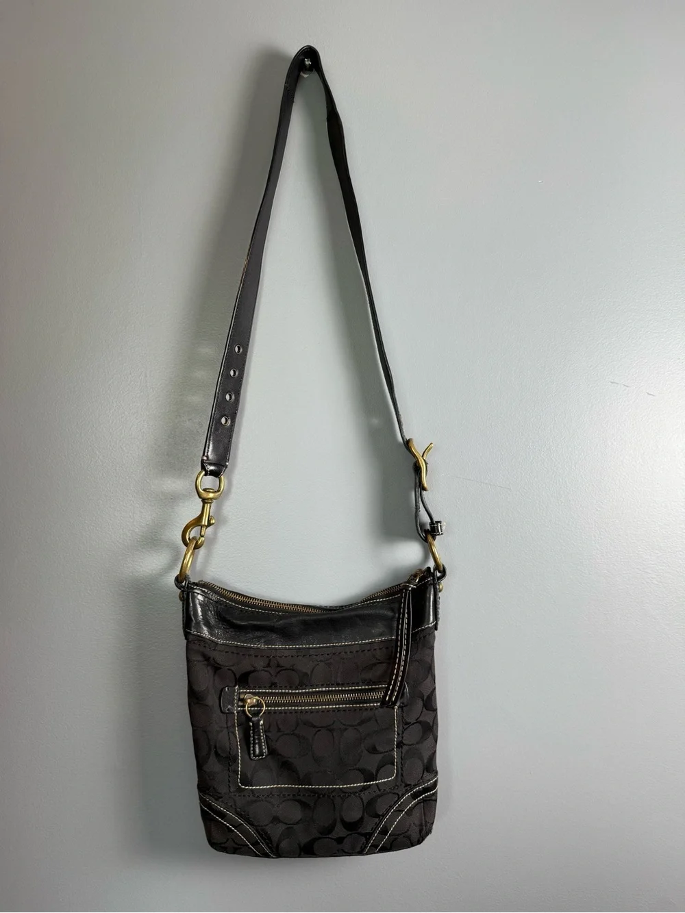 Coach 10402 Signature Jacquard Canvas Leather Black Crossbody Shoulder